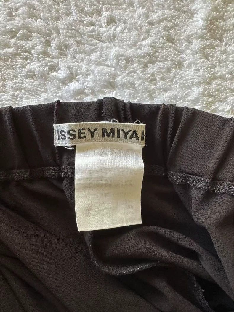 Issey Miyake Issey Miyake size:4 black pants Size 30" / US 8 / IT 44 - 2 Thumbnail