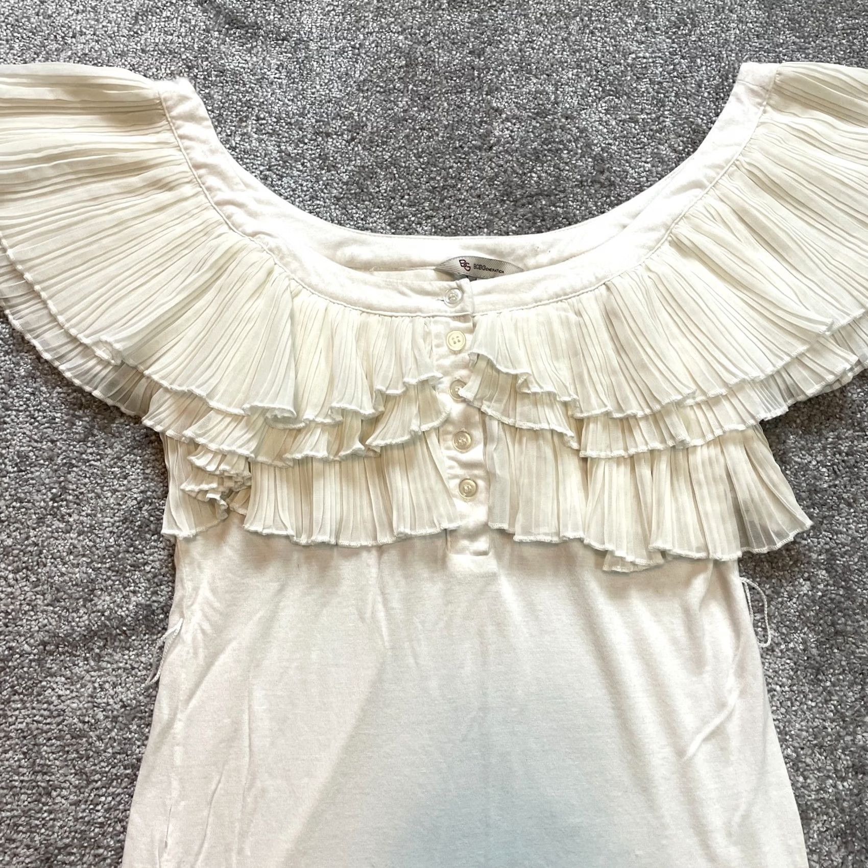 BCBGeneration BCBGeneration Blouse Womens Ruffle Henley Knit White Soft Pullover Top Large Size L Short Sleeve Shirt Size L / US 10 / IT 46 - 3 Thumbnail