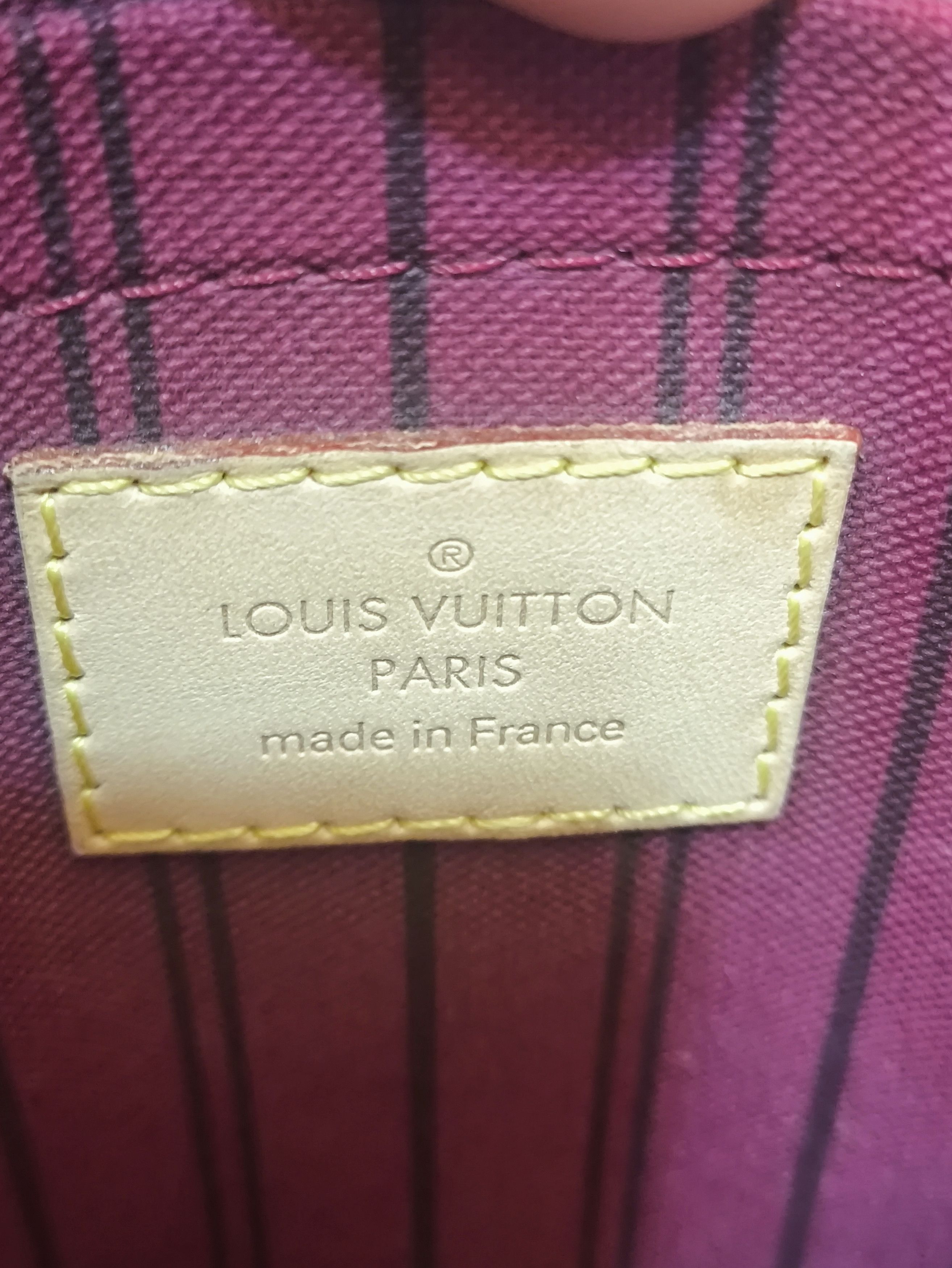 Louis Vuitton Louis Vuitton Monogram Neverfull GM Pouch Accessories Bag Size ONE SIZE - 9 Thumbnail