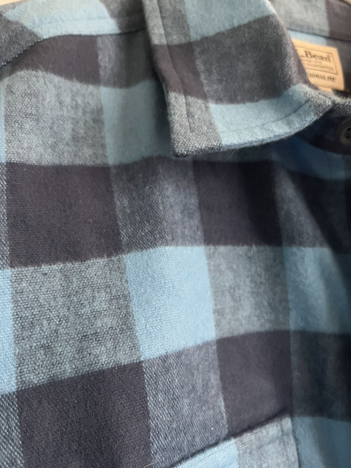 L.L. Bean Blue fannel Size US M / EU 48-50 / 2 - 2 Thumbnail