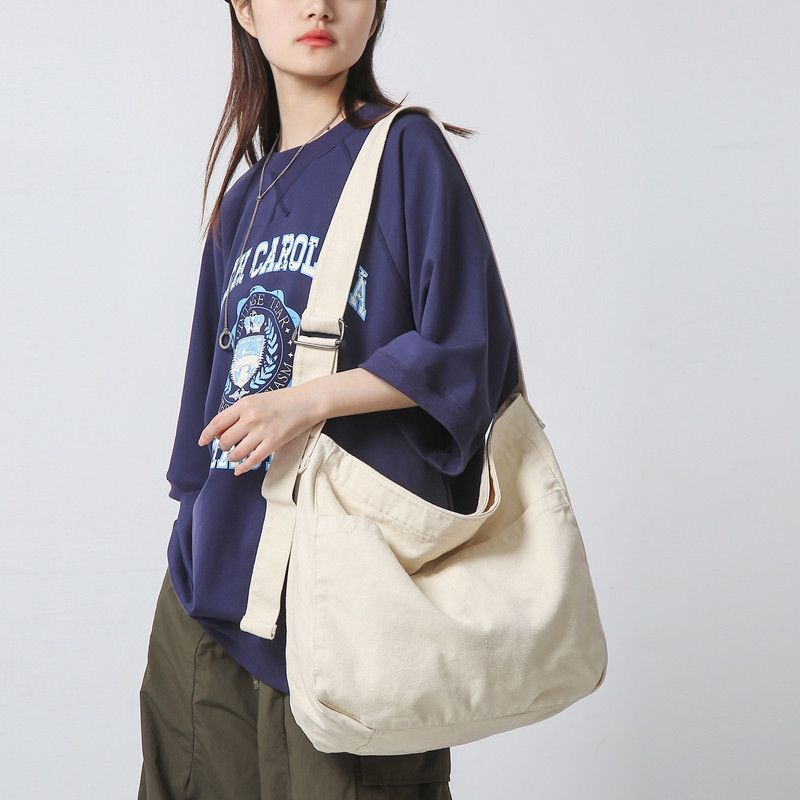 Japanese Brand Crossbody Bags Size ONE SIZE - 3 Thumbnail