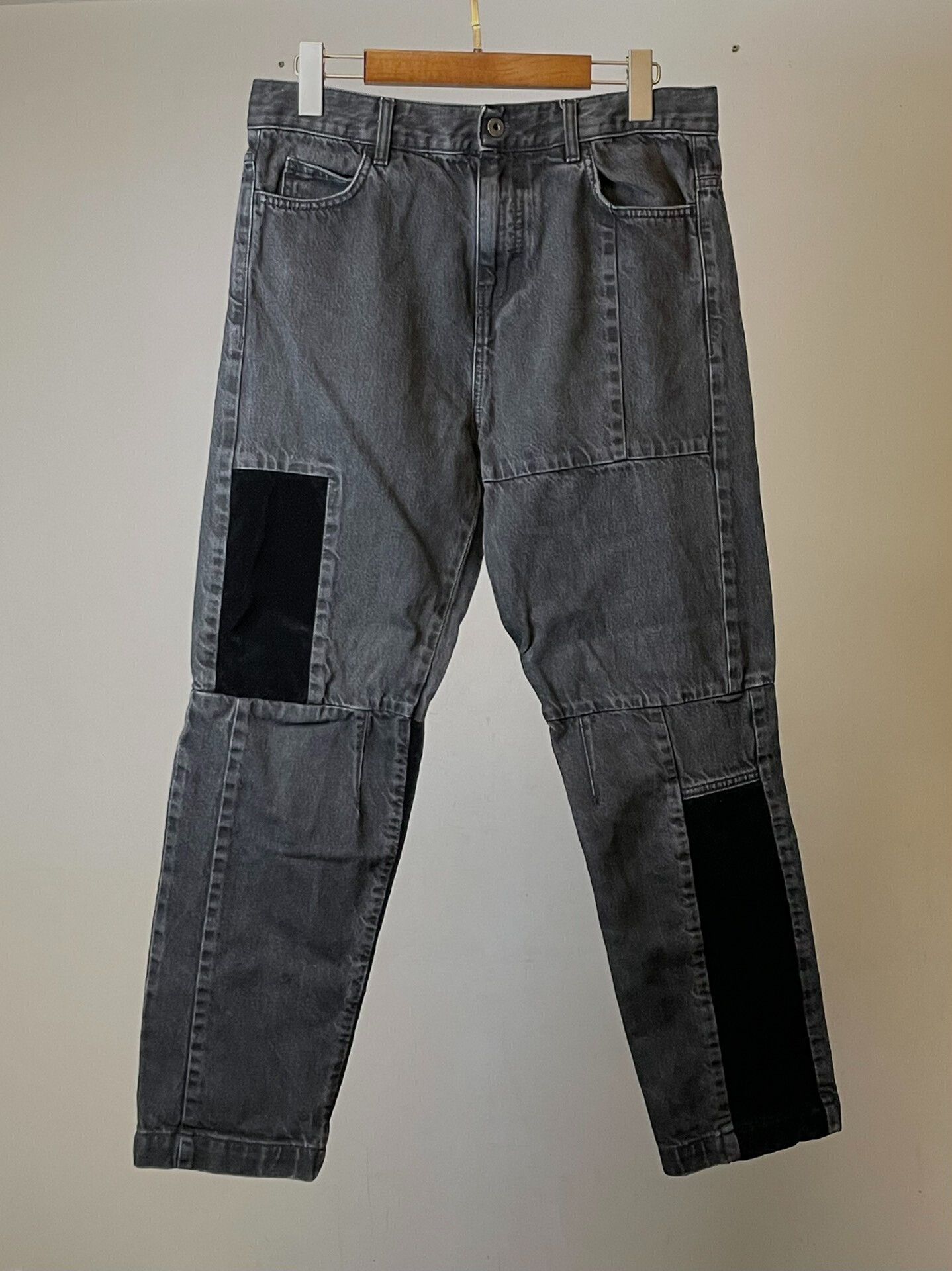 Alexander McQueen Alexander McQueen Velvet Denim Pants Size US 30 / EU 46 - 1 Thumbnail