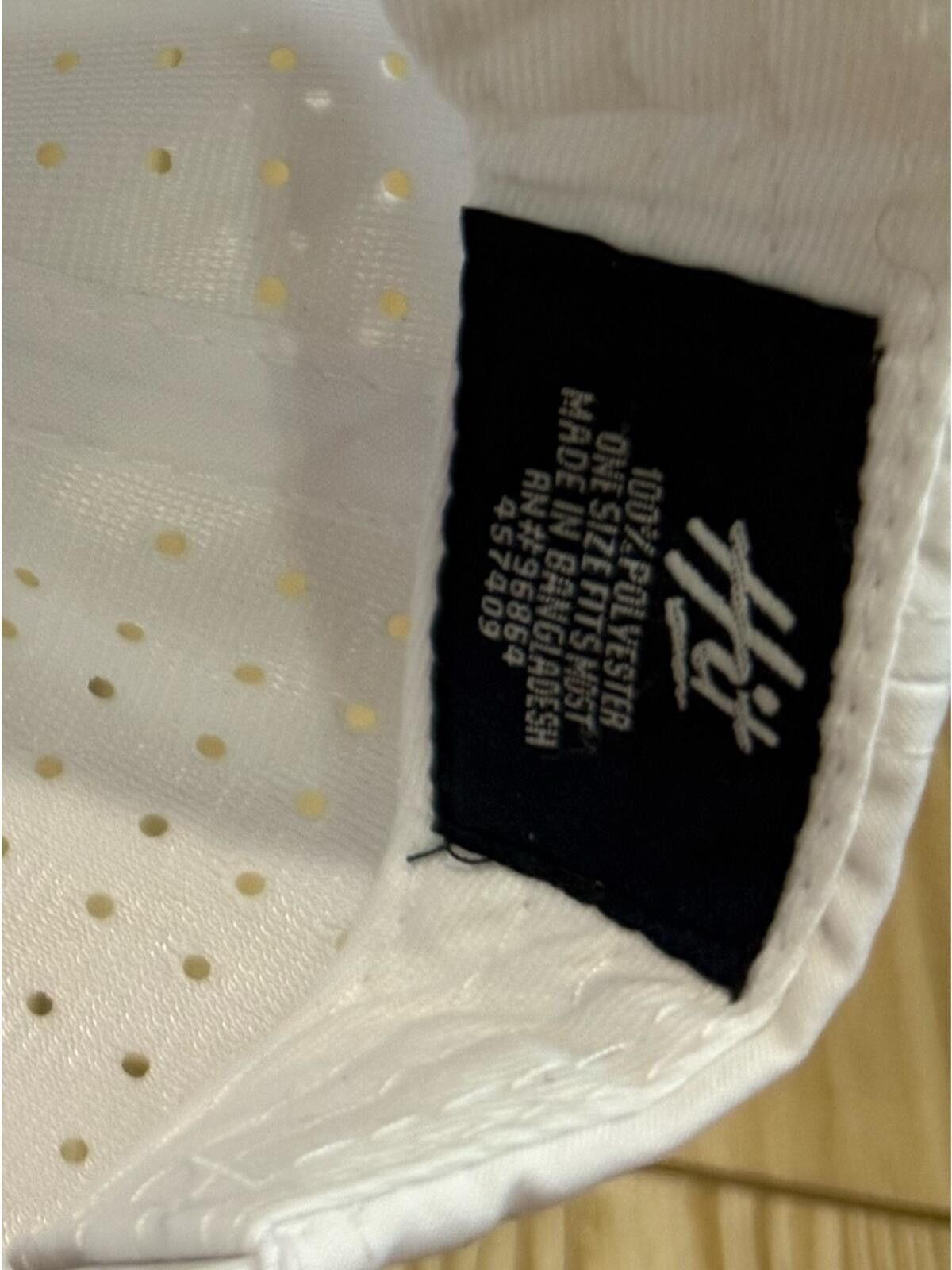 H&M H&M White Baseball Cap with Black 'jelly' Embroidery Size ONE SIZE - 3 Thumbnail