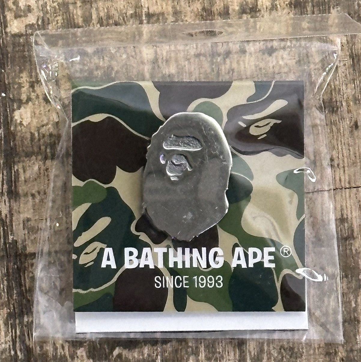 Bape BAPE Ape Pin Silver Size ONE SIZE - 2 Thumbnail