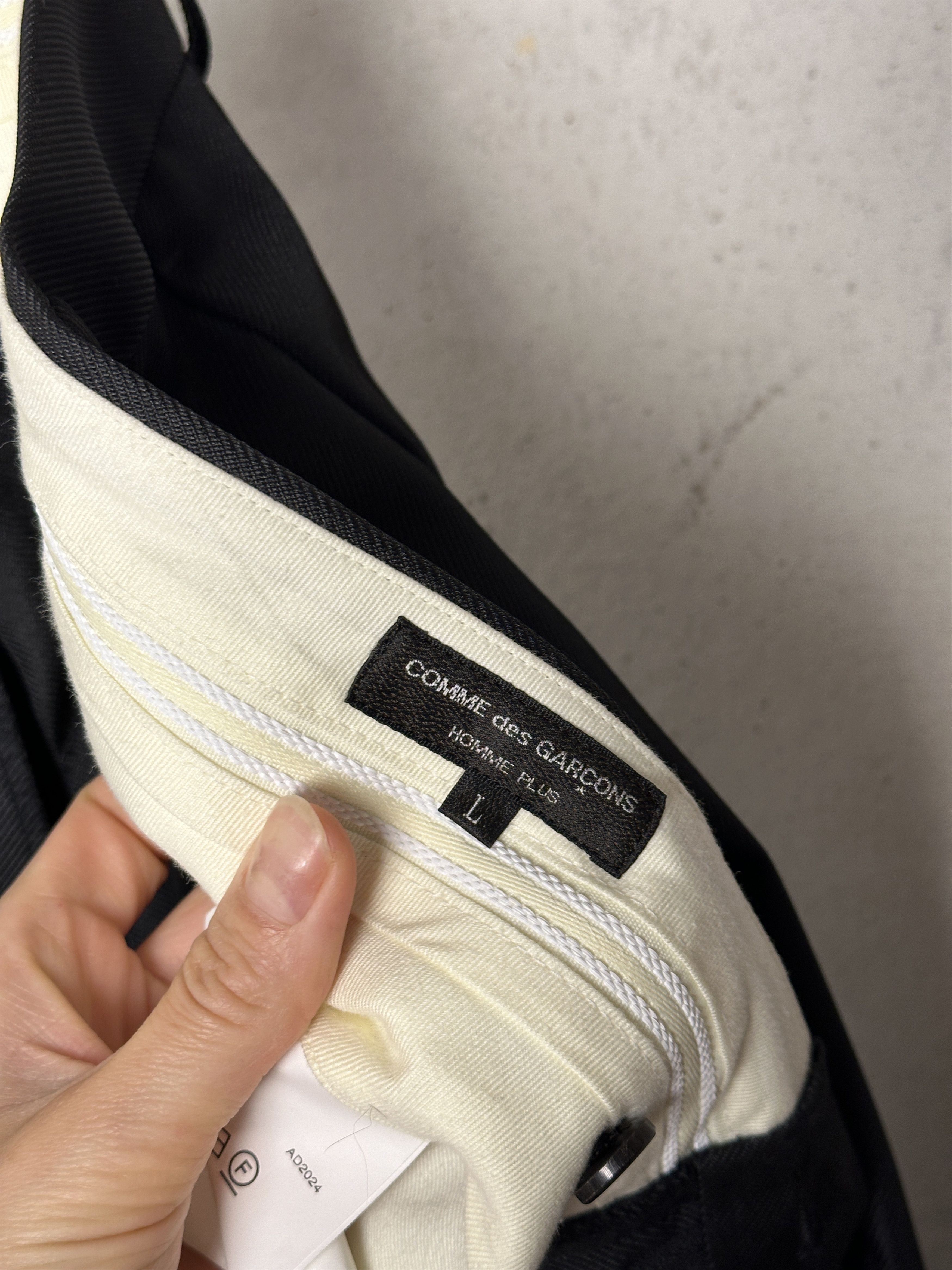 Comme des Garcons Homme Plus Comme Des Garcons Homme Plus Man Black Shorts & Skirts Size US 34 / EU 50 - 8 Thumbnail