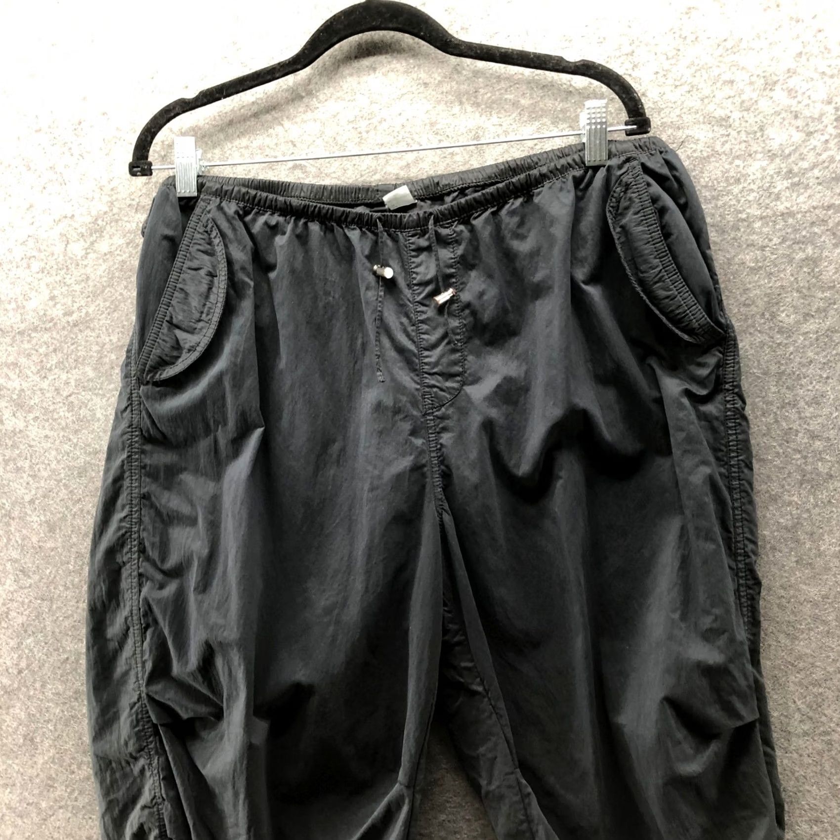 H&M H&M Divided Parachute Cargo Jogger Pants Mens L Black Pull On Nylon Blend Size US 33 - 3 Thumbnail