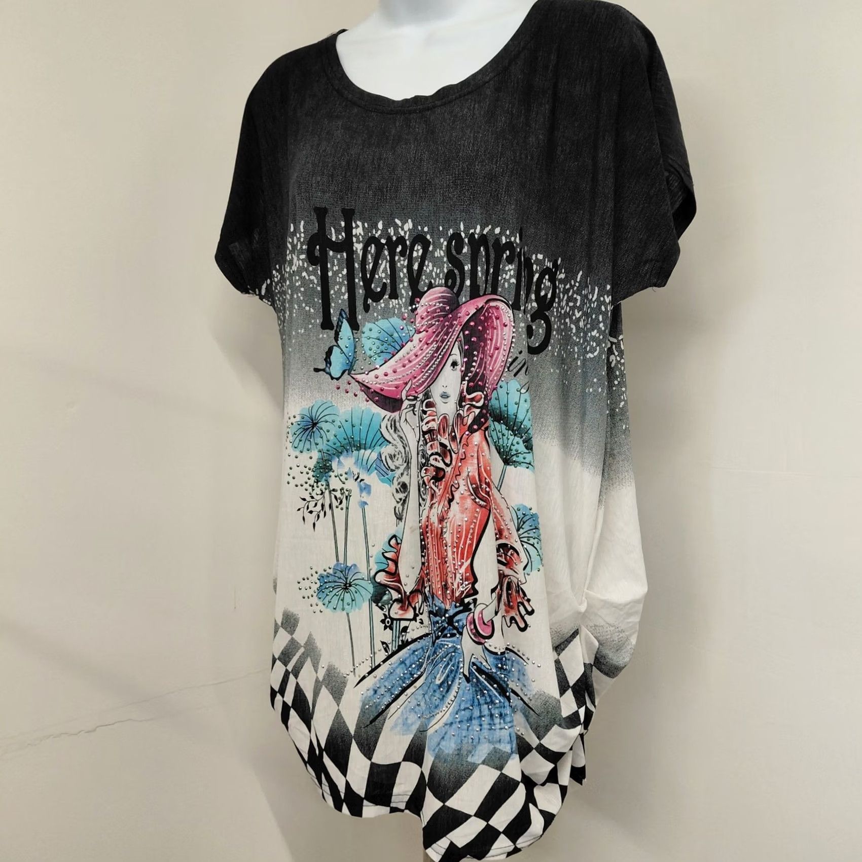 Hereu USA P NY Tunic Blouse Women M/L Gray White Checkered Short Sleeve Round Neck Beaded Pleated Rhinestone Sequin Floral Silk-like Polyester Spandex Size M / US 6-8 / IT 42-44 - 3 Thumbnail