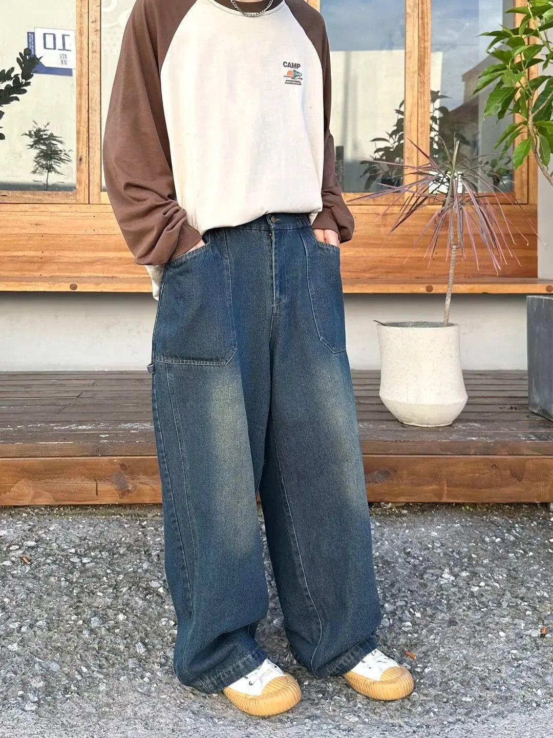 image of Distressed Denim x Jean Wide Leg Oversize Jean in Blue, Men's (Size 38)