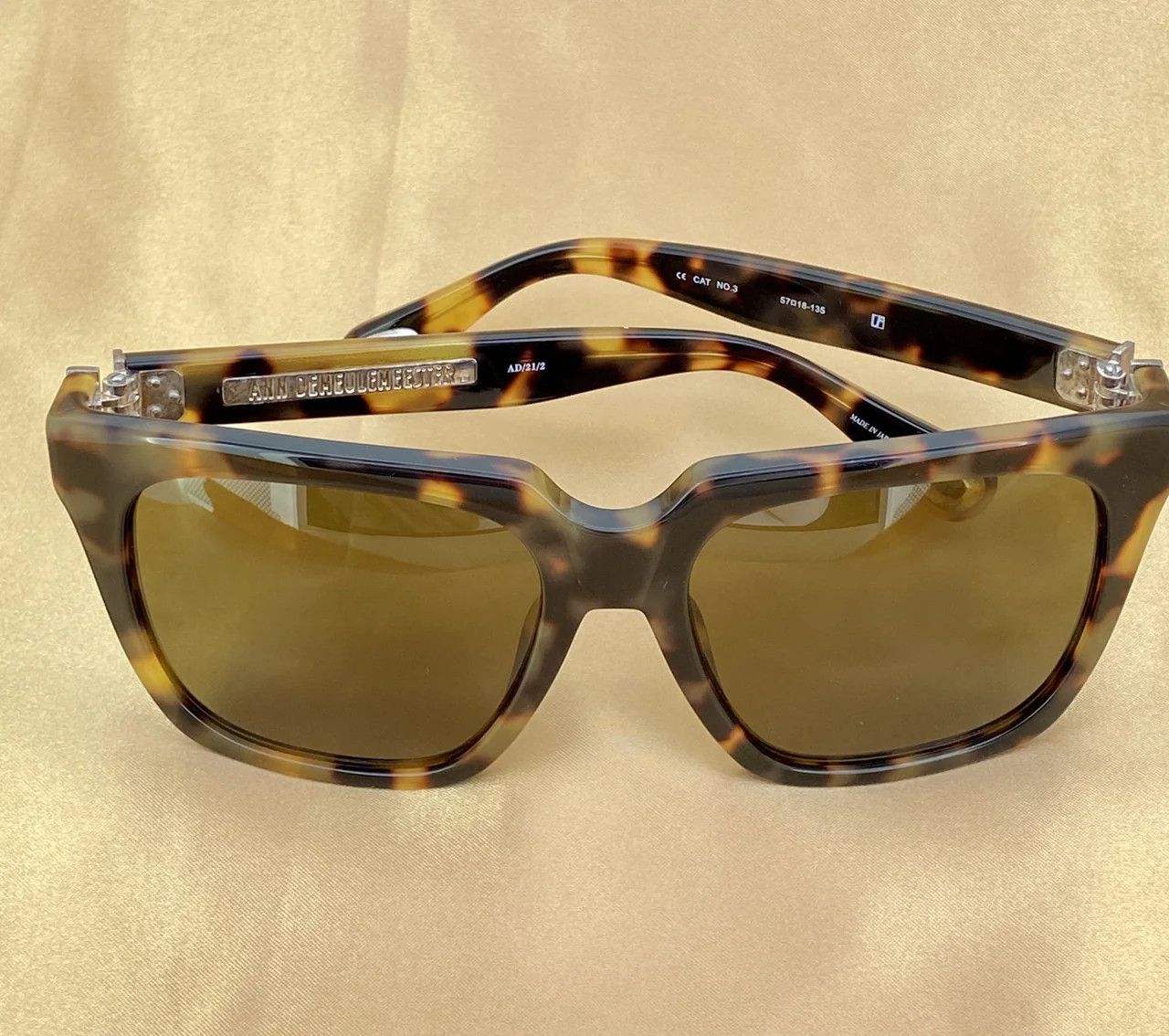 Ann Demeulemeester Ann Demeulemeester Sunglasses Oversized Tortoise and Brown Size ONE SIZE - 11 Thumbnail