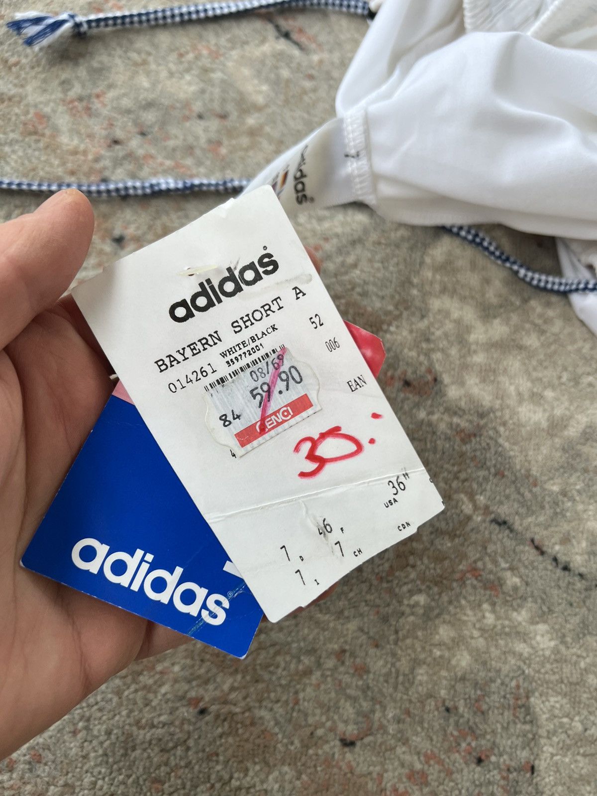 Adidas × Vintage Vintage Adidas F.C. Bayern Shorts Made In England Size US 36 / EU 52 - 6 Thumbnail