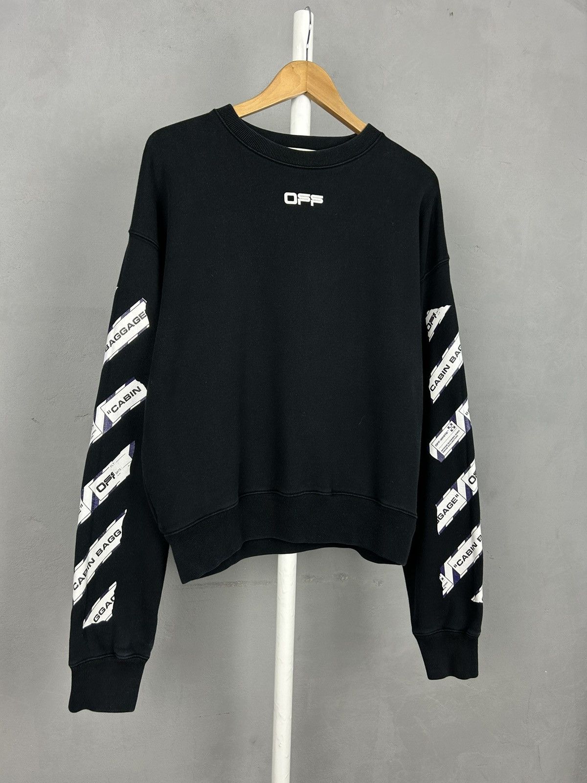 Off-White Off-White Cabin Baggage Arrows Sweatshirt Size US XS / EU 42 / 0 - 8 Thumbnail
