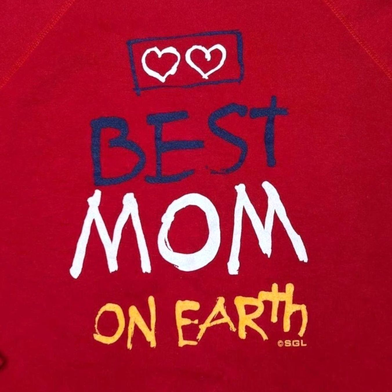 Vintage VINTAGE Best Mom On Earth Made In USA Novelty Graphic Red Sweatshirt Large Size US L / EU 52-54 / 3 - 2 Thumbnail