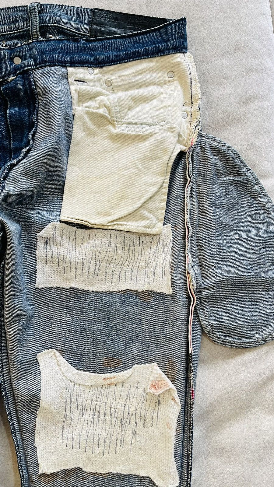 Fragment Design × Levi's Levi’s x Fragment Design x Mastermind Japan Size US 32 / EU 48 - 6 Thumbnail