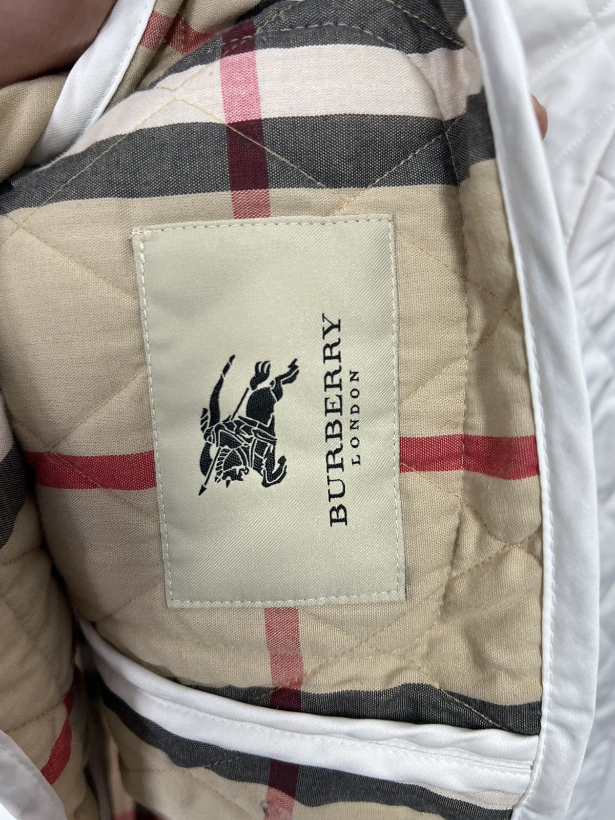 Burberry Vintage luxury Designer BURBERRY Quilted Jacket Nova Check Size L / US 10 / IT 46 - 7 Thumbnail