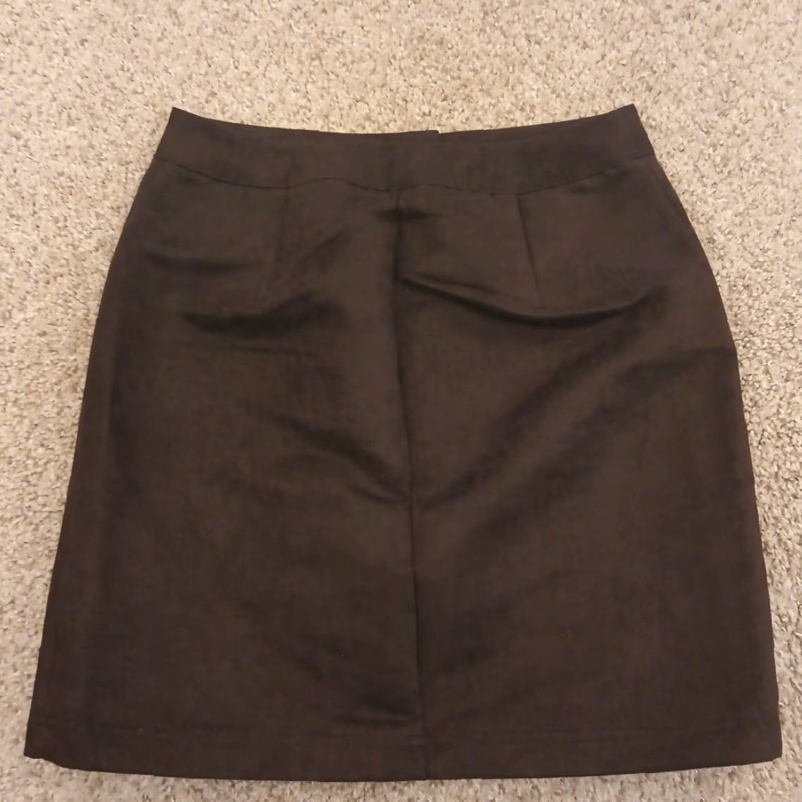 Vintage The Limited Skirt Women Knee Length Brown Polyester Faux Suede Snap Closure Size 0 Size 25" / US 0 / IT 36 - 6 Thumbnail