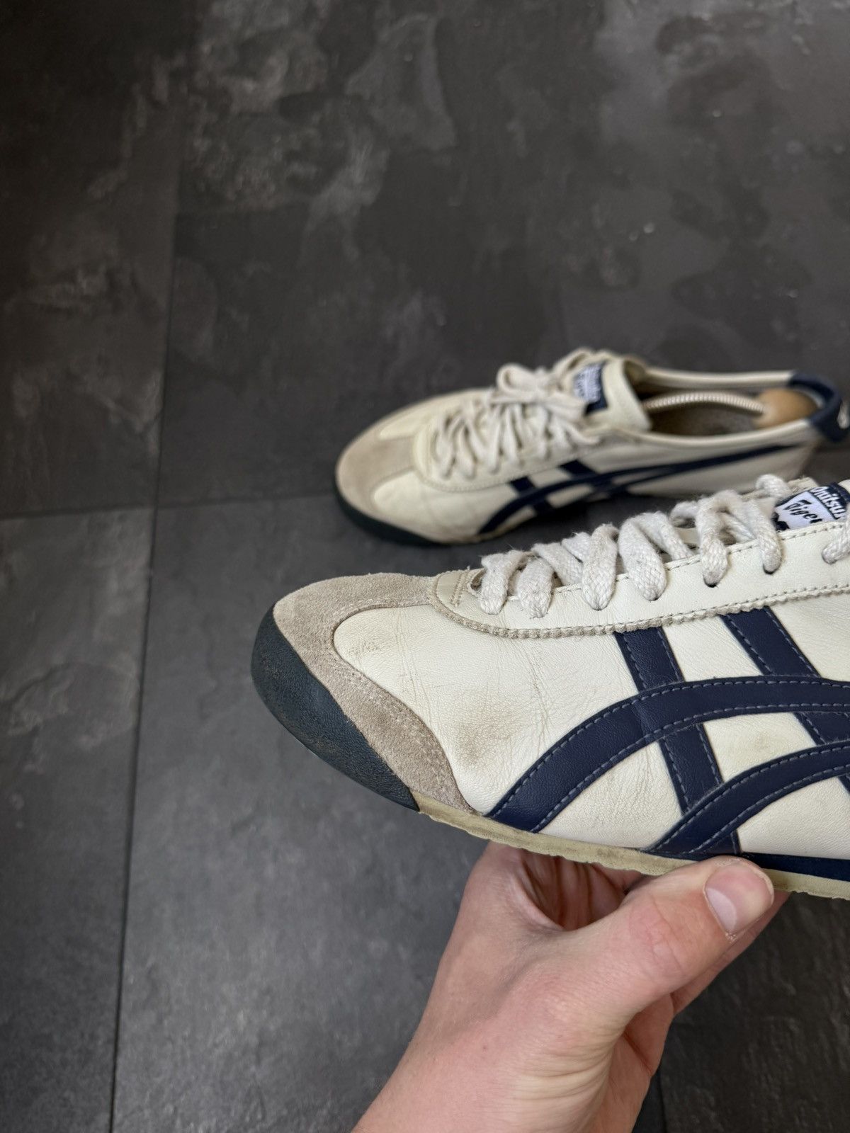 Asics × Vintage Vintage rare low top asics onitsuka tiger kill bill 90s Size US 9 / EU 42 - 8 Thumbnail