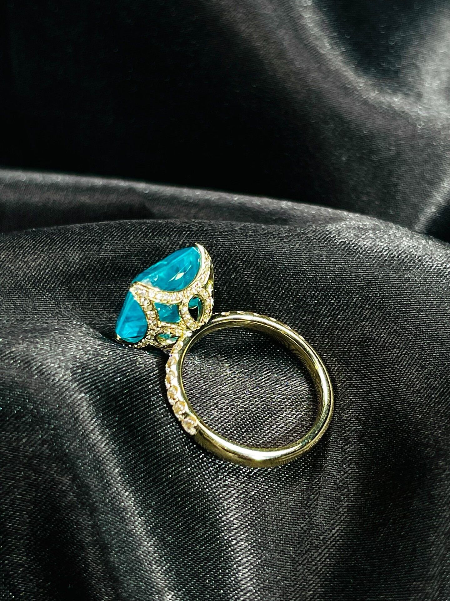 Shuren Projects custom 18K gold gemstone diamond ring Size ONE SIZE - 1 Thumbnail