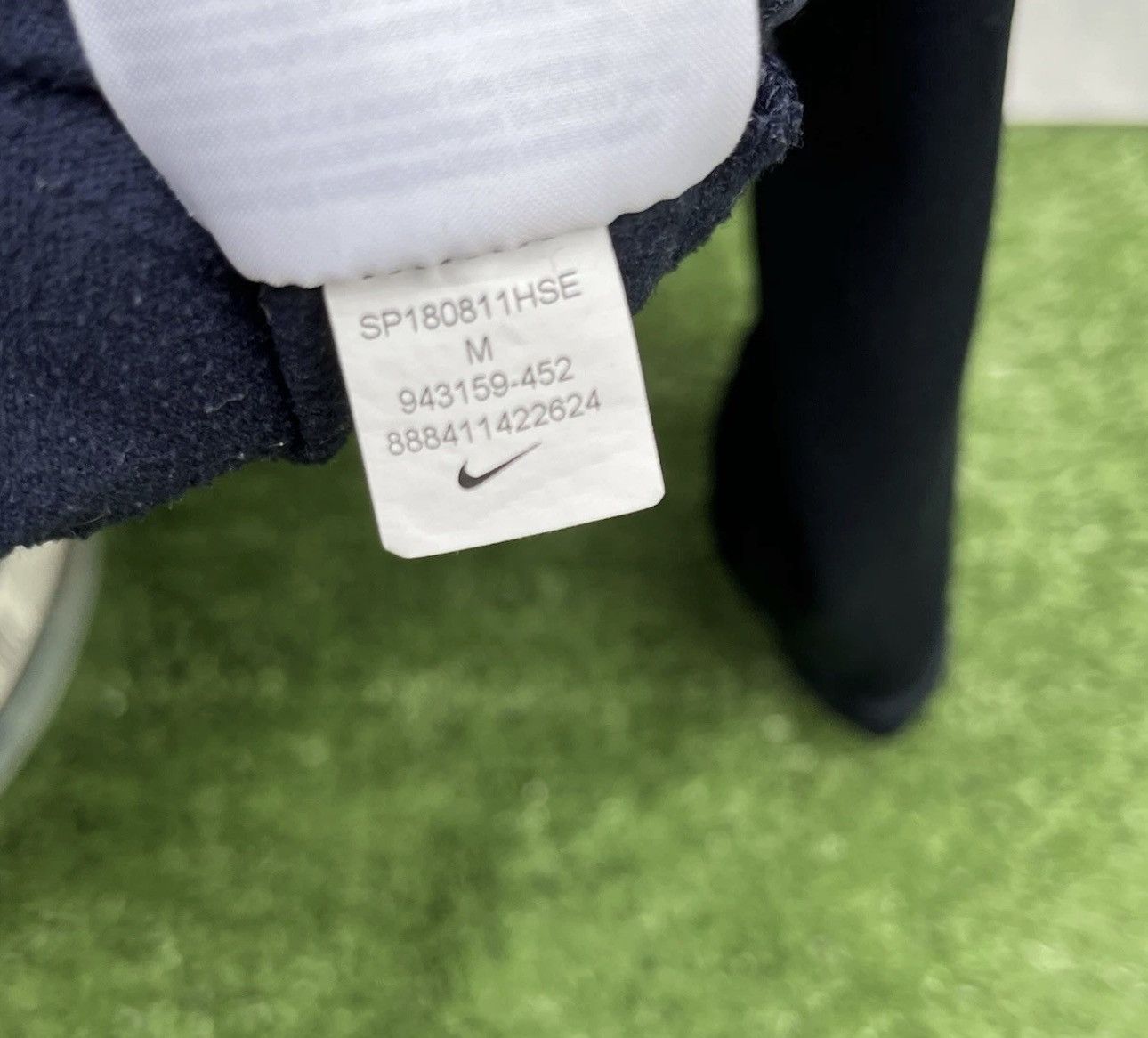 Nike Sweat shirt barcelone Size US M / EU 48-50 / 2 - 7 Thumbnail