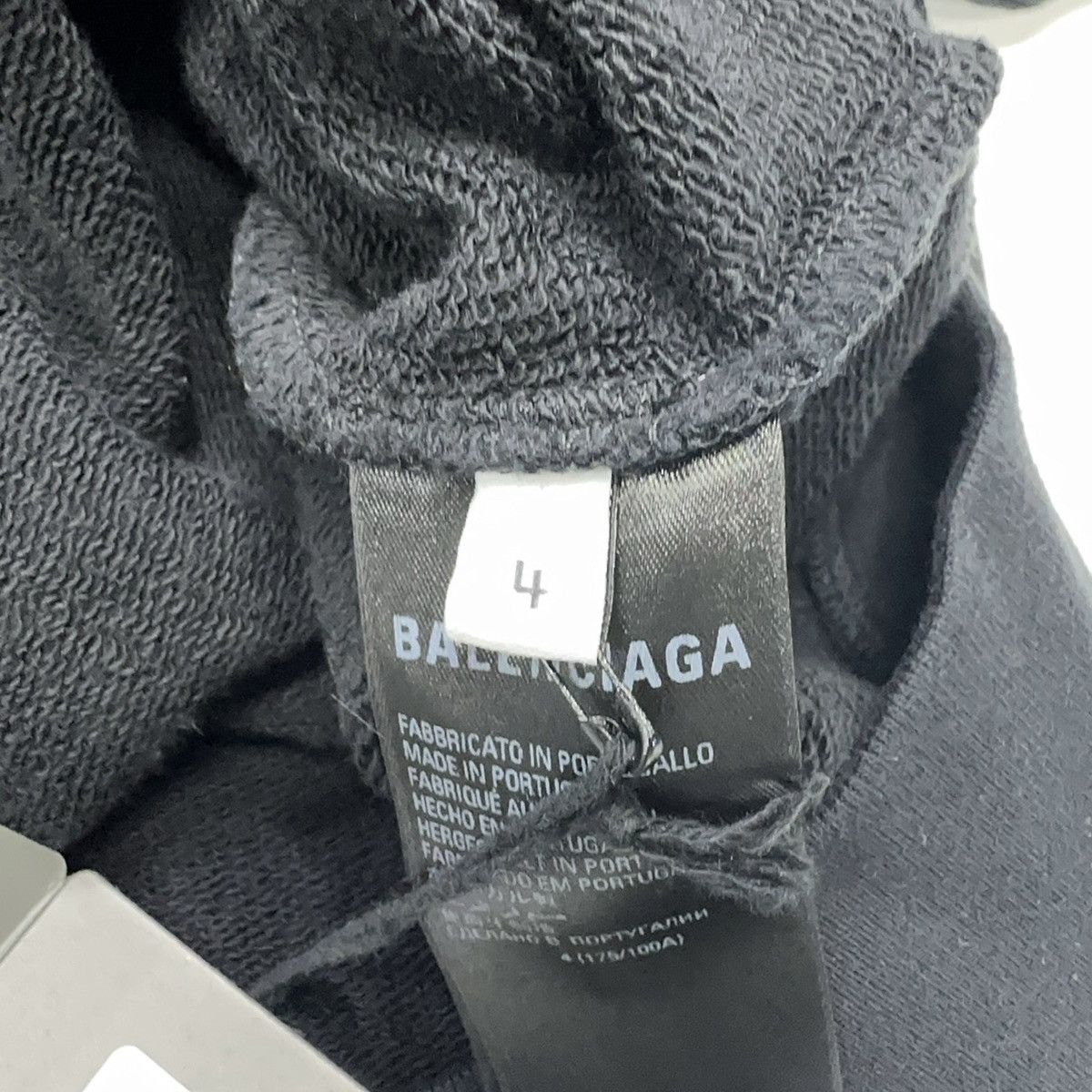 Balenciaga Balenciaga Black Mirror Balenciaga Oversized Hoodie Size US S / EU 44-46 / 1 - 4 Thumbnail