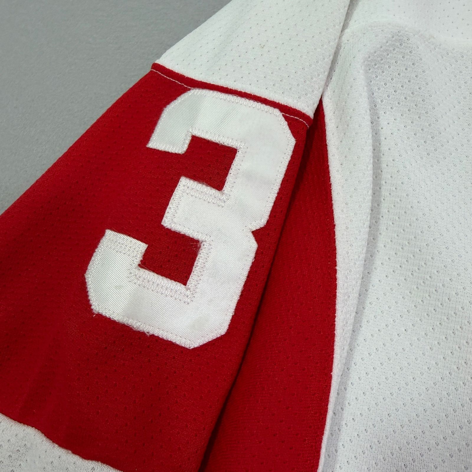 Vintage Vintage CCM Detroit Red Wings Hubbard #31 Hockey Jersey XL Size US XL / EU 56 / 4 - 7 Thumbnail