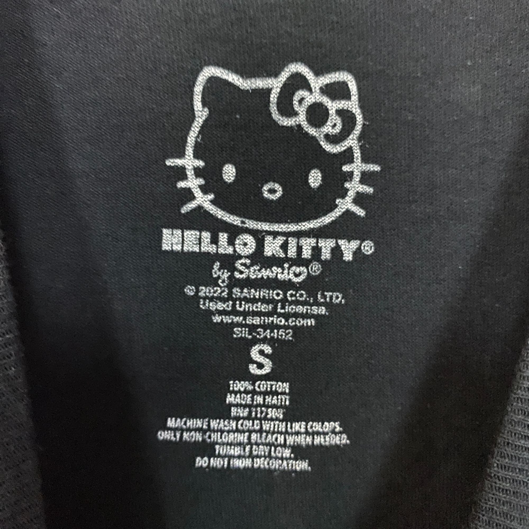Other Sanrio Hello Kitty Kawaii Graphic Design T-Shirt Small Size US S / EU 44-46 / 1 - 4 Thumbnail