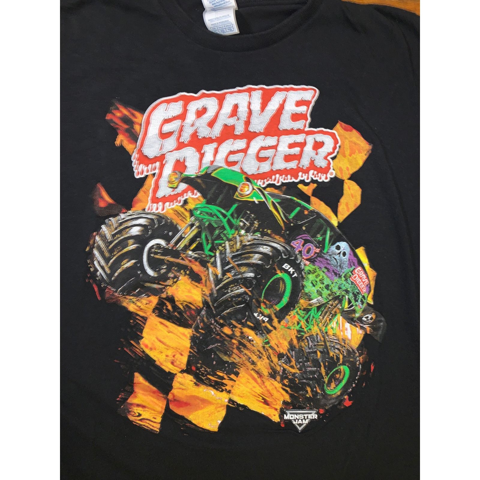 Monster Jam Grave Digger 40th Anniversary T Shirt XL