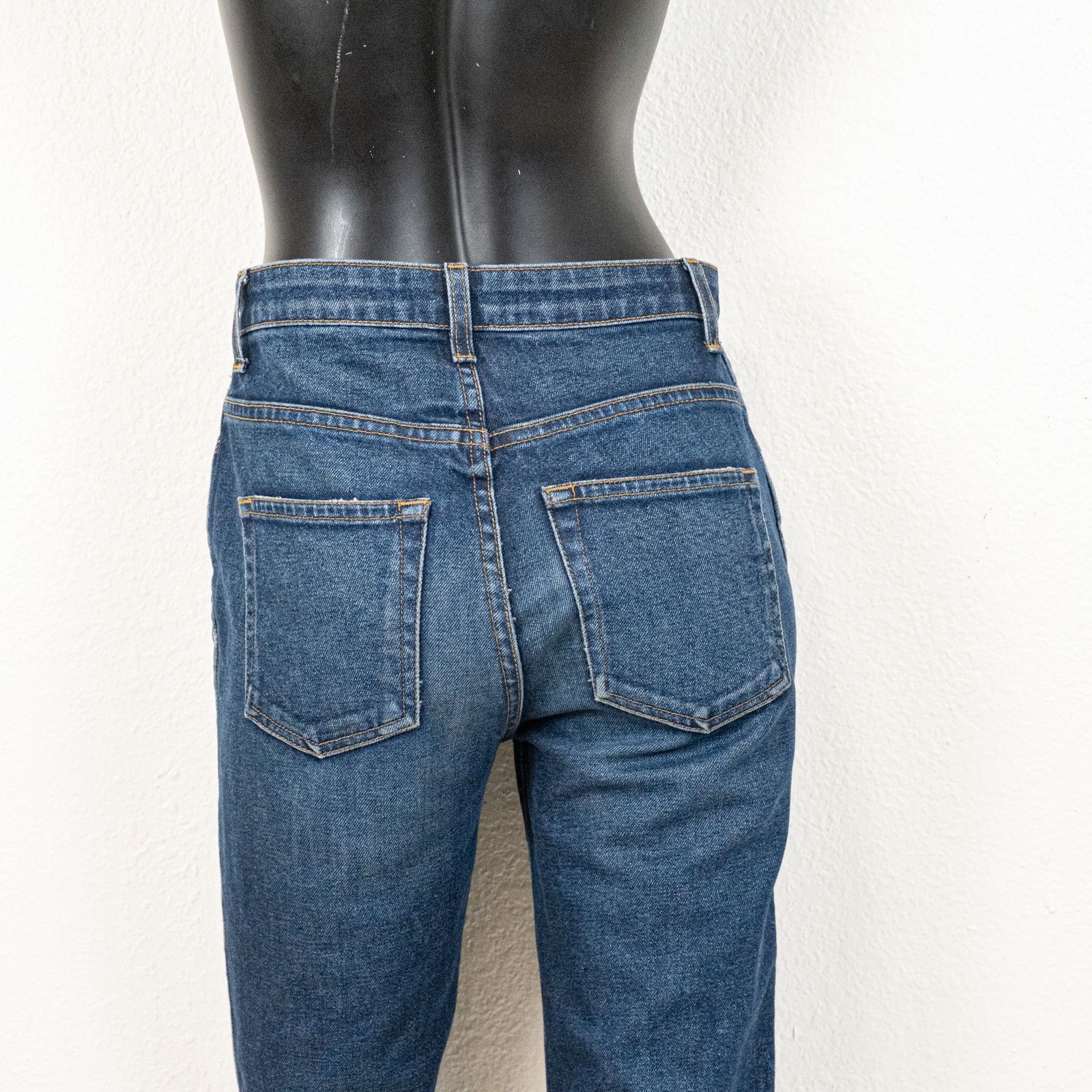KHAITE Khaite Benny Cropped Flare Raw Denim Jeans size 26 Size 26" / US 2 / IT 38 - 11 Thumbnail