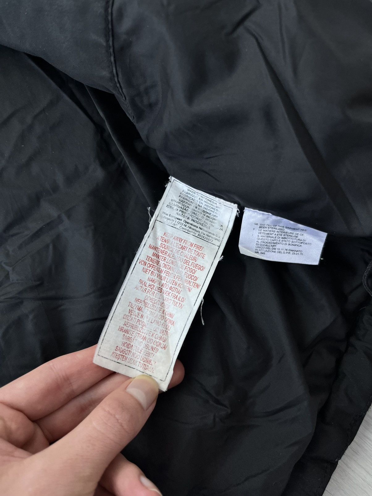Nike Vintage Nike Puffer Vest Swoosh Logo Y2K 90s Hype Drill Size US M / EU 48-50 / 2 - 9 Thumbnail
