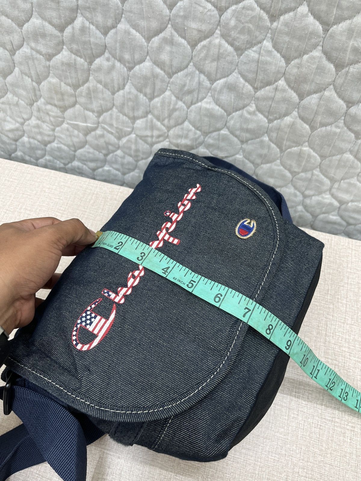 Champion × Lee 🔥🔥🔥STEALS CHAMPION & LEE RIDERS BAG Size ONE SIZE - 20 Thumbnail
