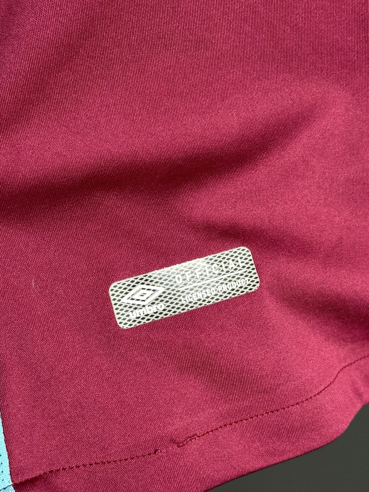 Umbro West Ham United 16/17 Home Football Jersey Size US M / EU 48-50 / 2 - 5 Thumbnail