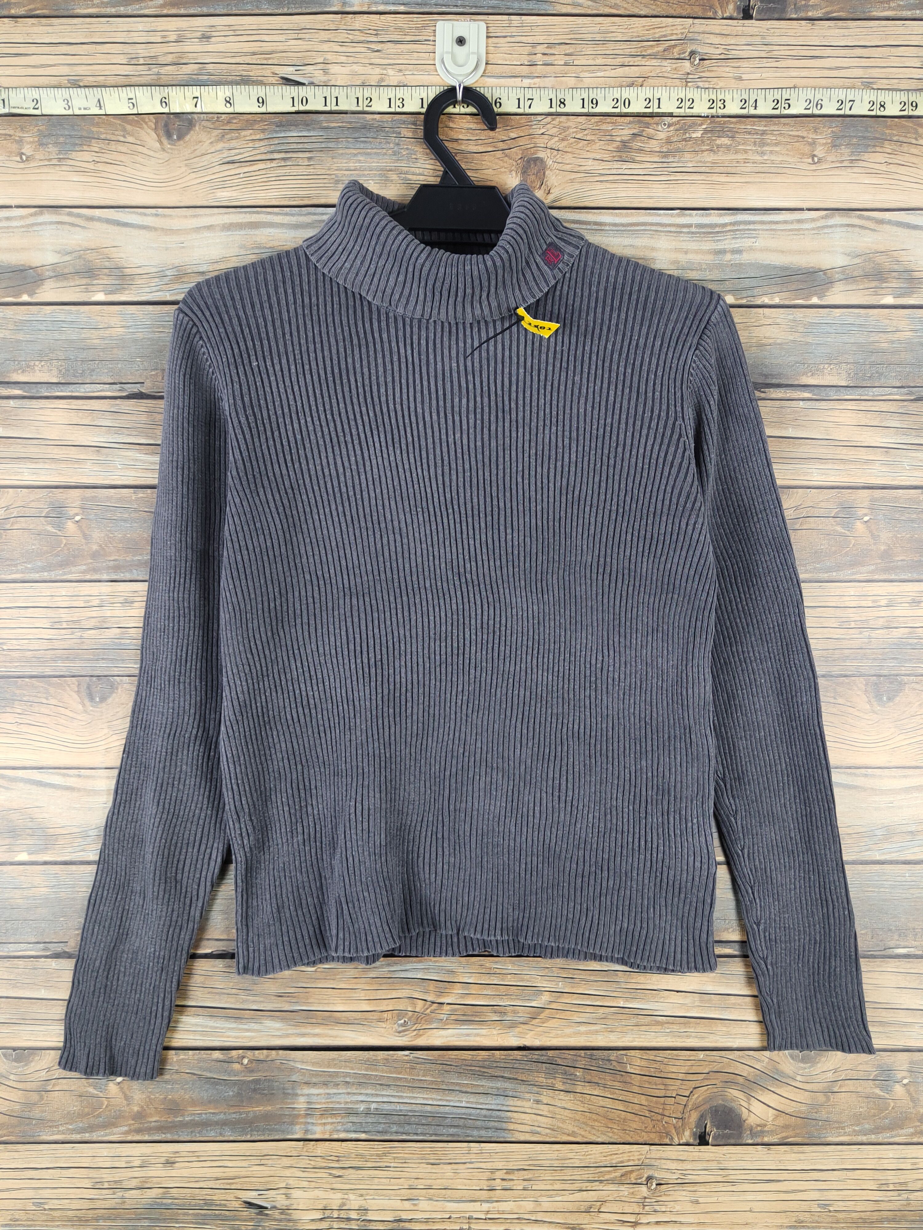 Lauren Ralph Lauren Lauren Ralph Lauren turtleneck Gray Sweatshirts #W2140 Size US S / EU 44-46 / 1 - 1 Thumbnail