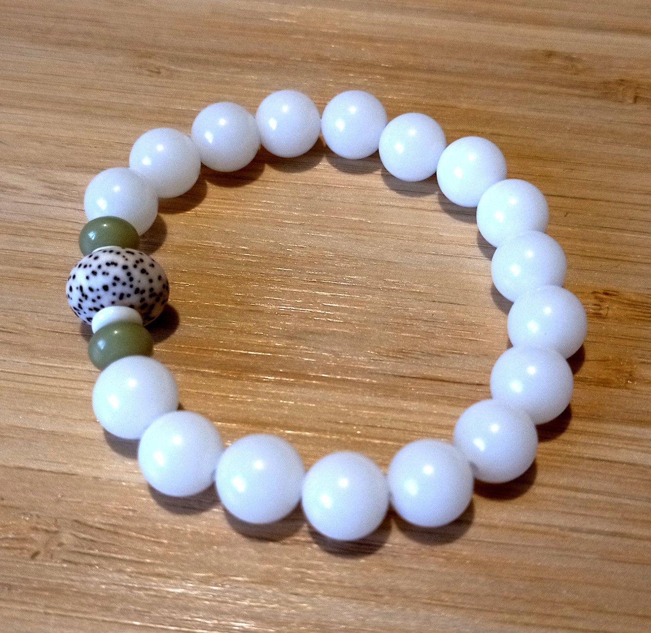 Designer × Japanese Brand Stunning Punk Rock Handcrafted Ice White Beads Bracelet Size ONE SIZE - 4 Thumbnail