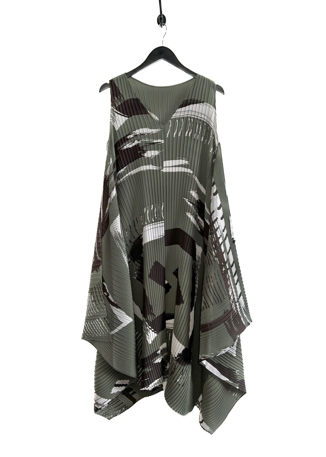 Issey Miyake RC Doro Khaki Green Printed Pleated Dress