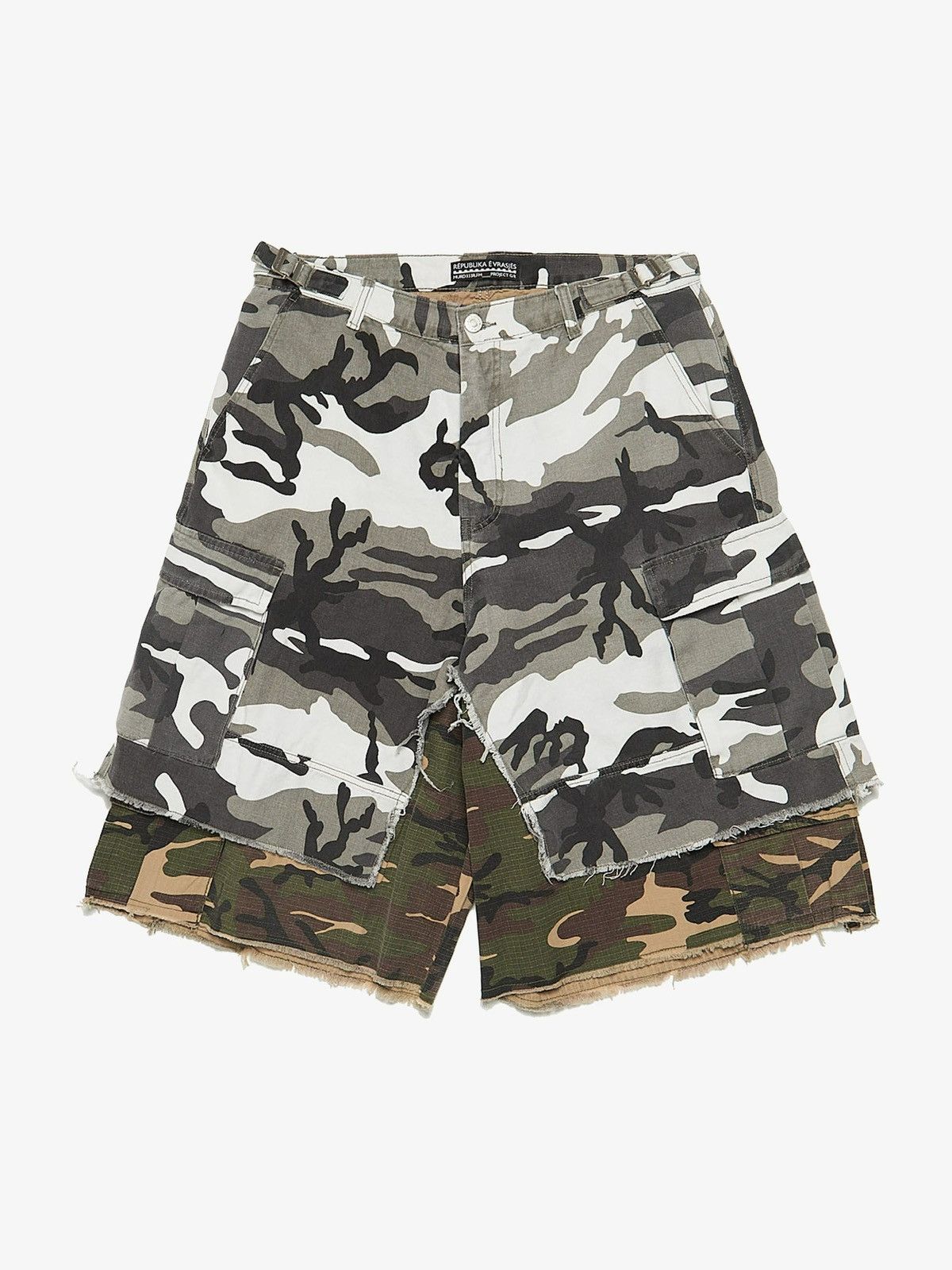 PROJECT G/R Project G/R Camo Layered Skirt Cargo Shorts in Green