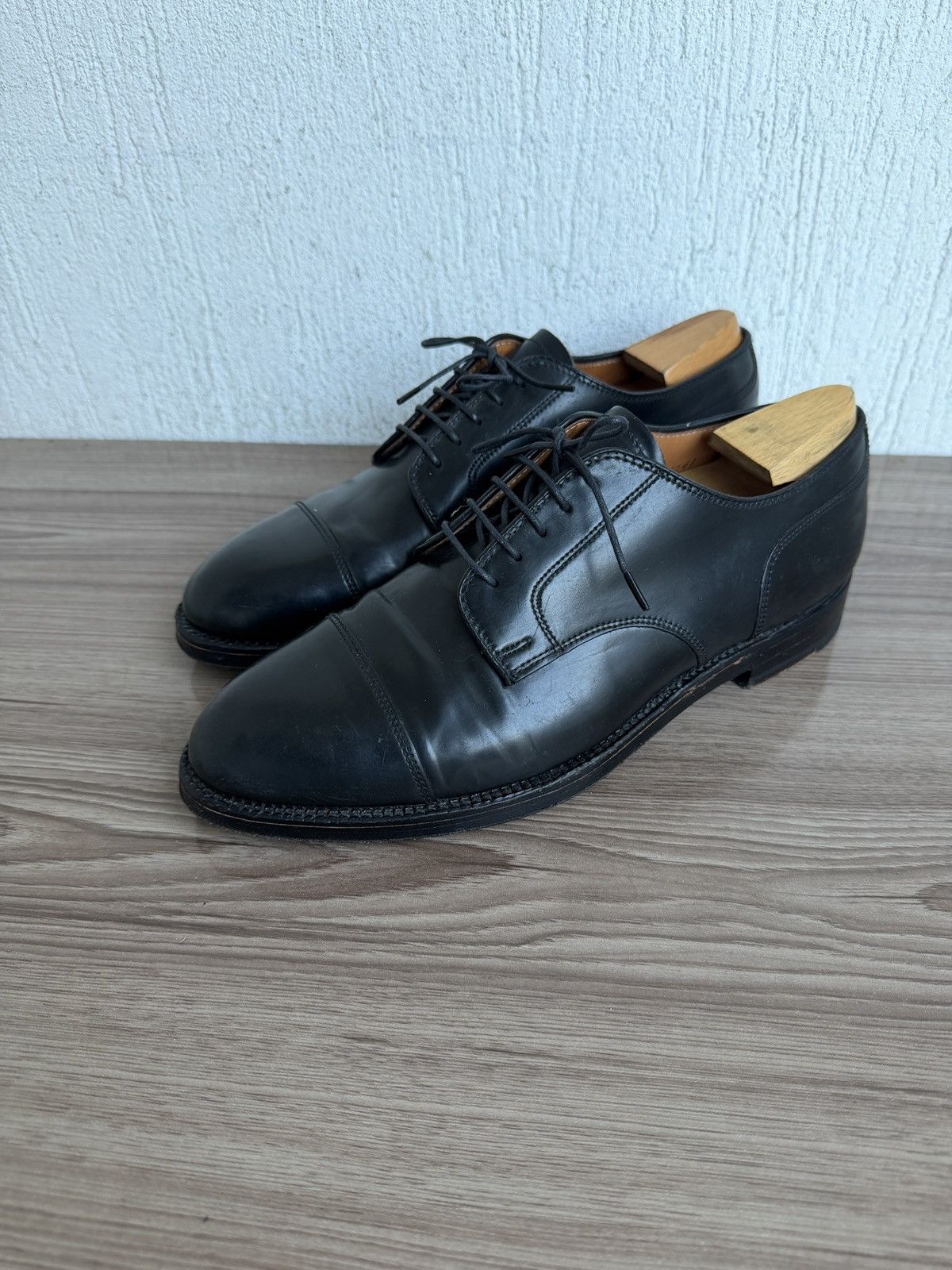Alden 2161 shell cordovan cap toe derby Size US 8.5 / EU 41-42 - 1 Thumbnail