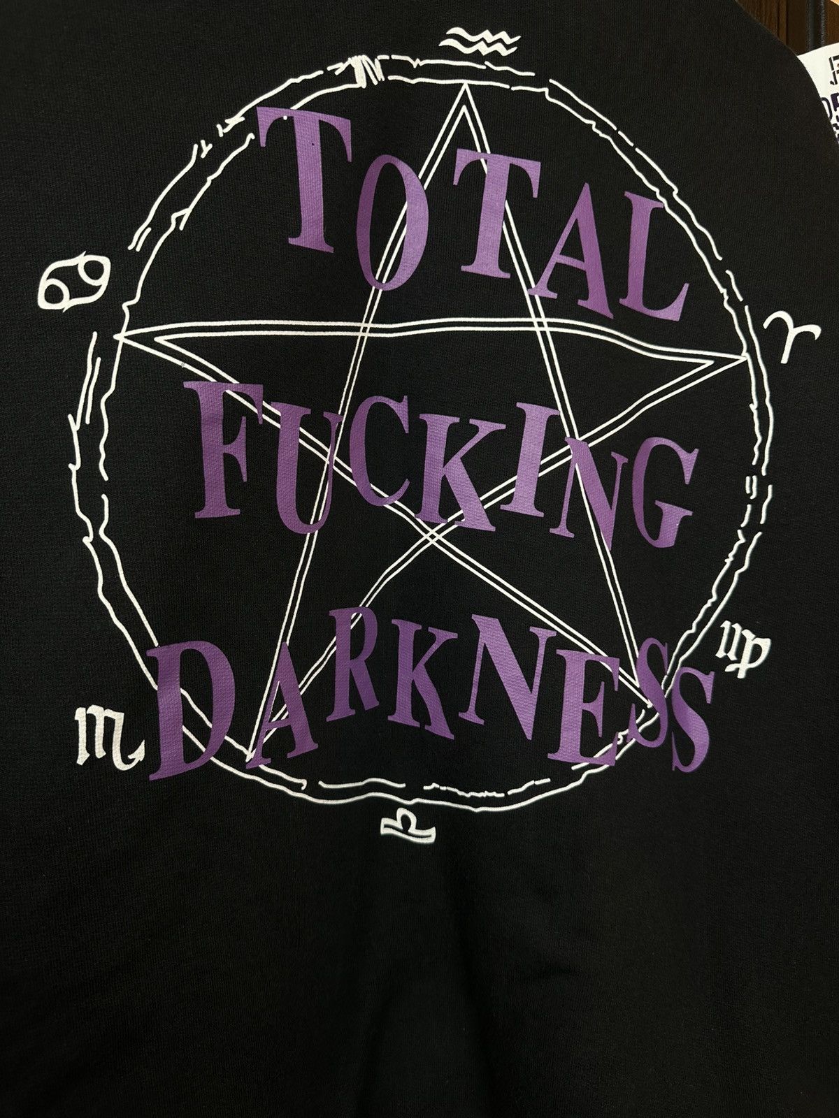 Vetements Vetements Total Fucking Darkness x 11 inch Gun Club 2 Side L Size US L / EU 52-54 / 3 - 13 Thumbnail