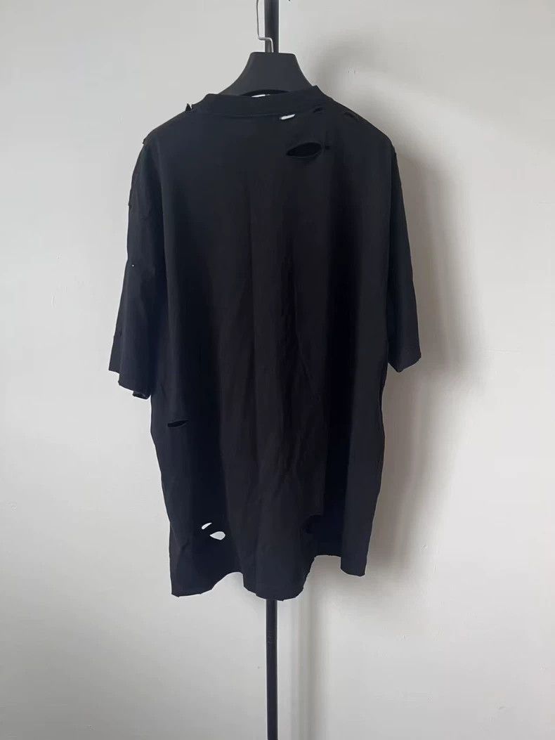 Balenciaga Balenciaga Letter Print Crew Neck Ripped Short Sleeve T-Sh Size XXS / US 00 / IT 34 - 2 Thumbnail
