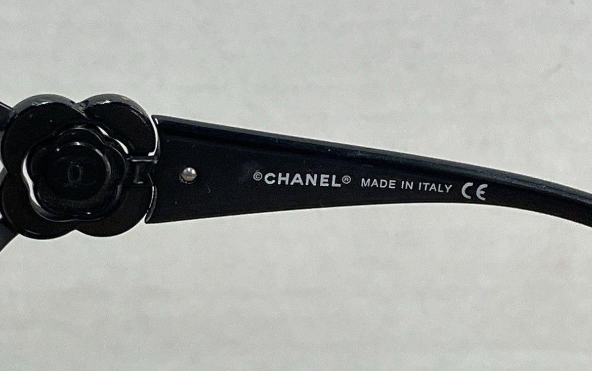 Chanel × Swarovski Chanel Camelia Swarovski Sunglasses Size ONE SIZE - 4 Thumbnail