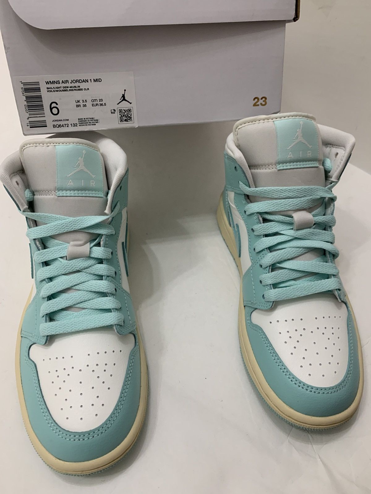 Jordan Brand AIR JORDAN 1 MID Size US 6 / IT 36 - 19 Thumbnail