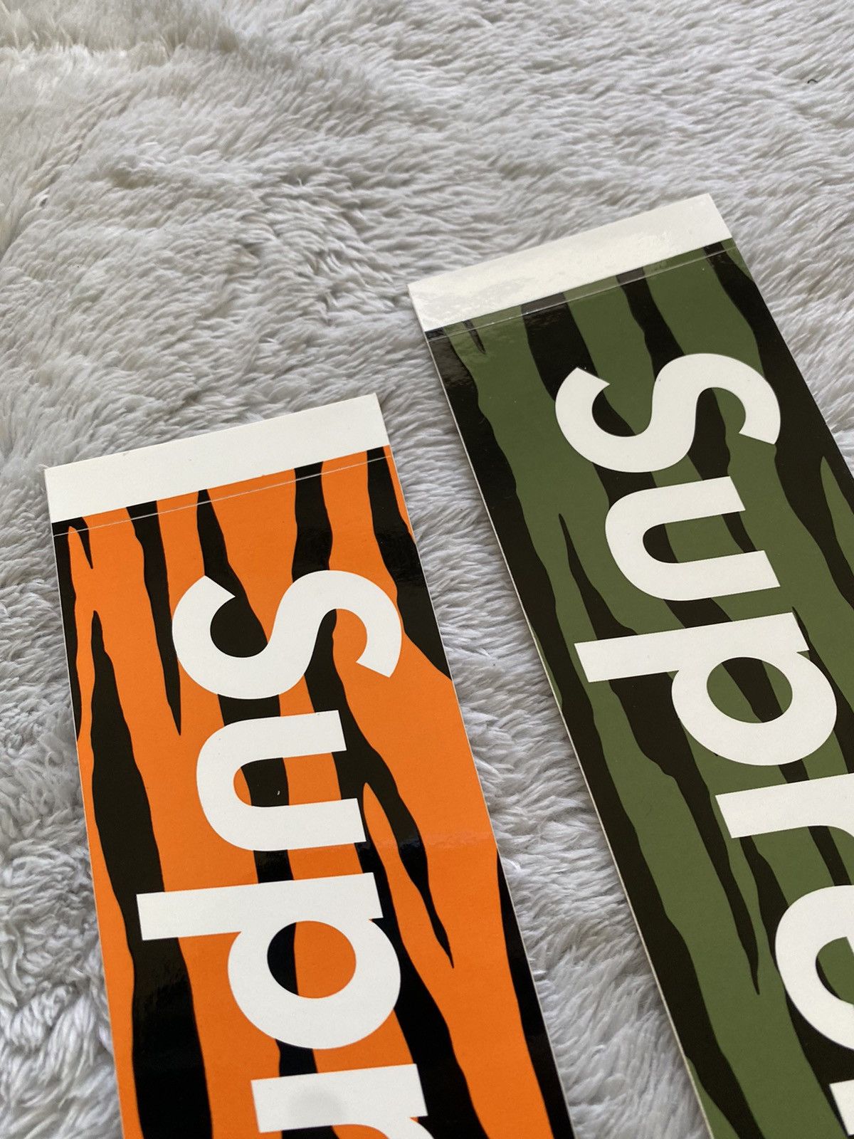 Supreme Supreme box logo zebra sticker set of 2 authentic Size ONE SIZE - 3 Thumbnail
