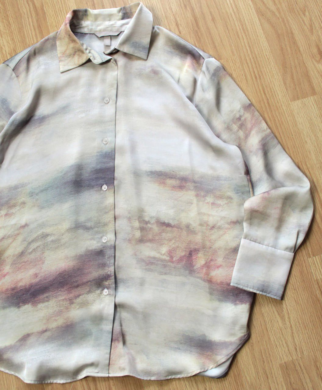 H&M 🔥 H&M Relaxed Fit Womens Button Up Shirt Art Blouse Top Size M / US 6-8 / IT 42-44 - 3 Thumbnail