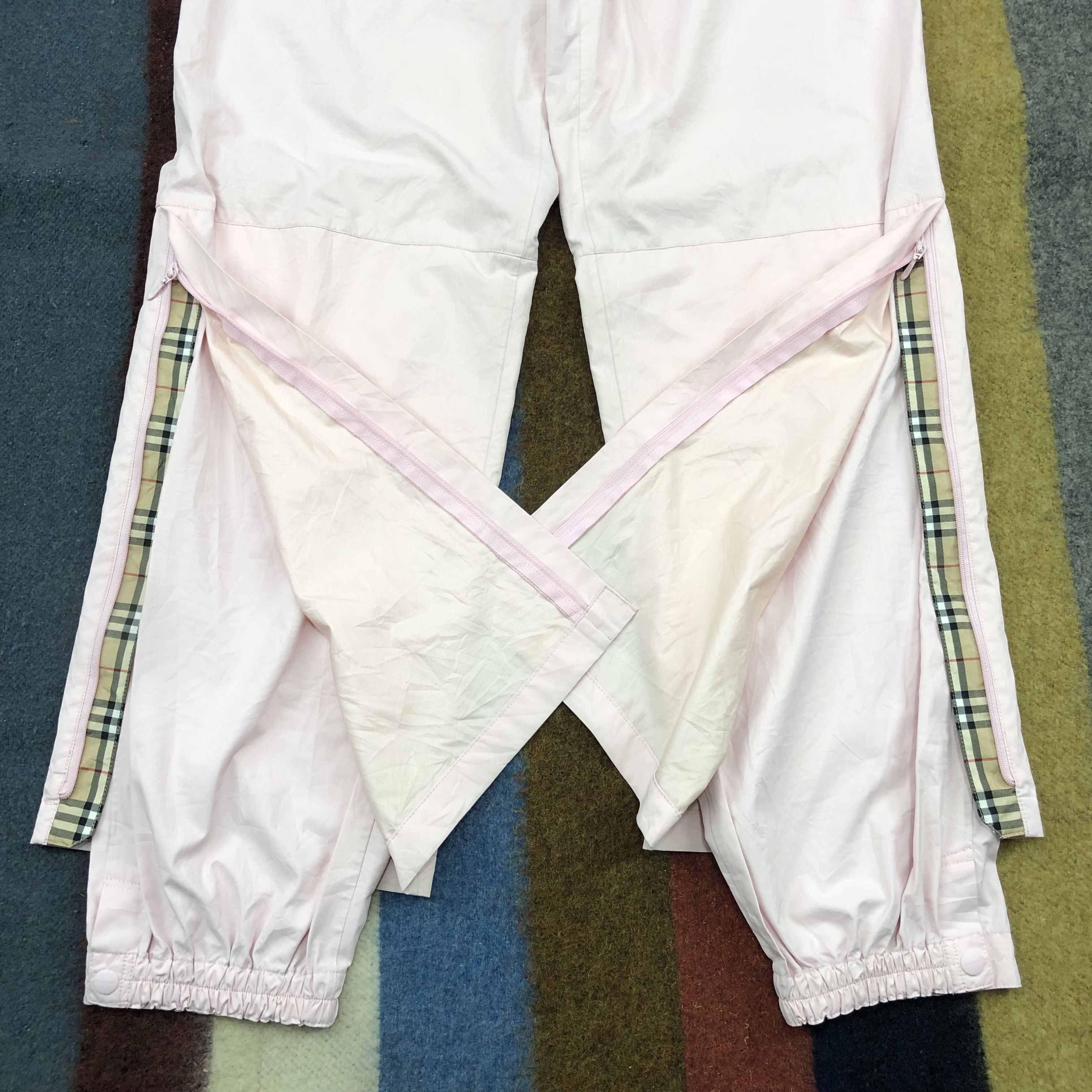 Burberry BURBERRY GOLF Casual Pant #1700/05 Size 27" / US 4 / IT 40 - 6 Thumbnail