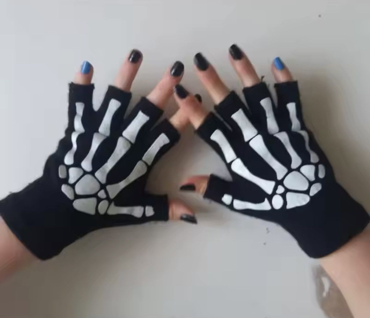 Japanese Brand Half Finger Skull Skeleton Gloves Size ONE SIZE - 6 Thumbnail