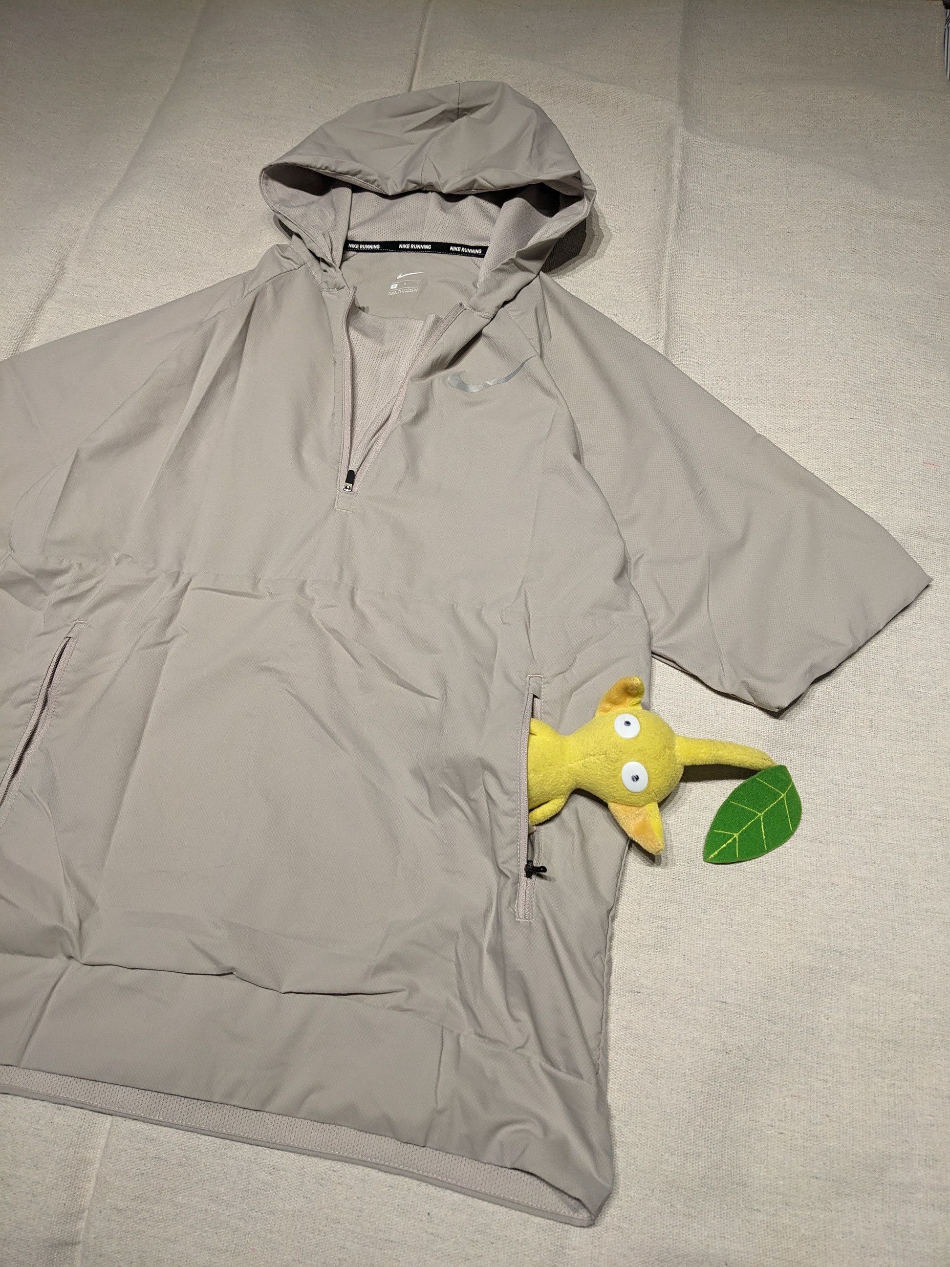 Nike Nike running short sleeve hoodie mens M Size US M / EU 48-50 / 2 - 2 Thumbnail