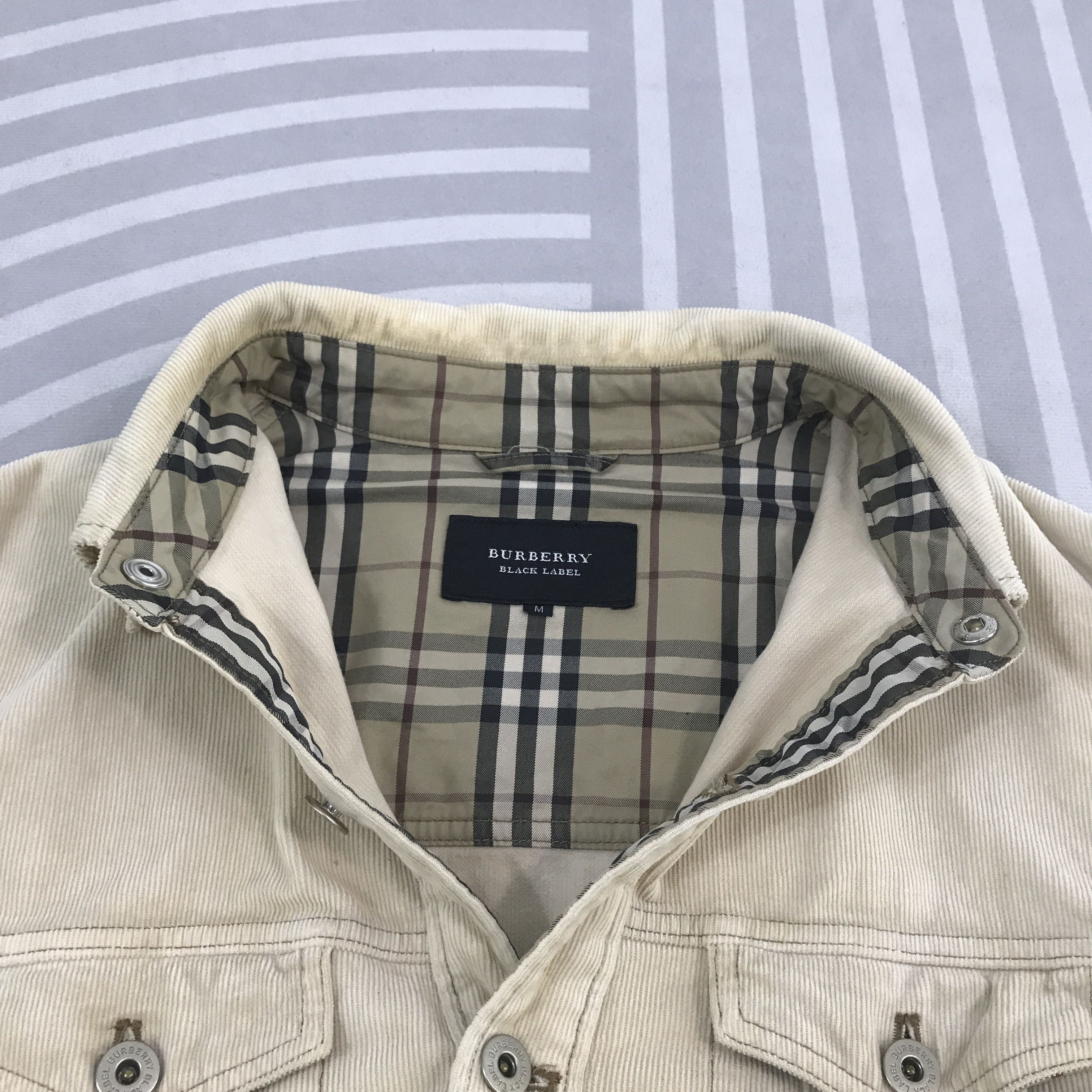 Burberry × Vintage Vintage Burberry corduroy Button up Jacket Size US M / EU 48-50 / 2 - 5 Thumbnail