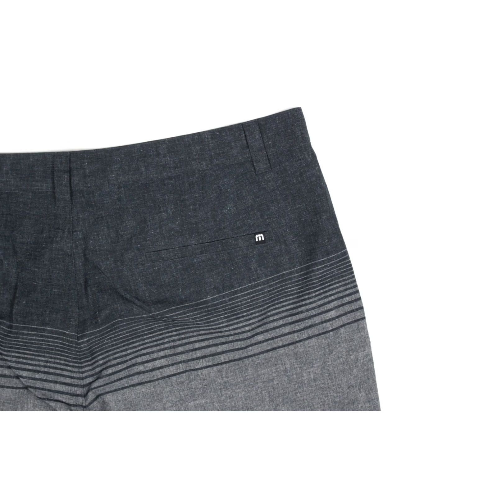TravisMathew Travis Mathew Men's Playa Del Carmen Hybrid Shorts 40 Heather Quite Shade IMY305 Size US 40 / EU 56 - 3 Thumbnail