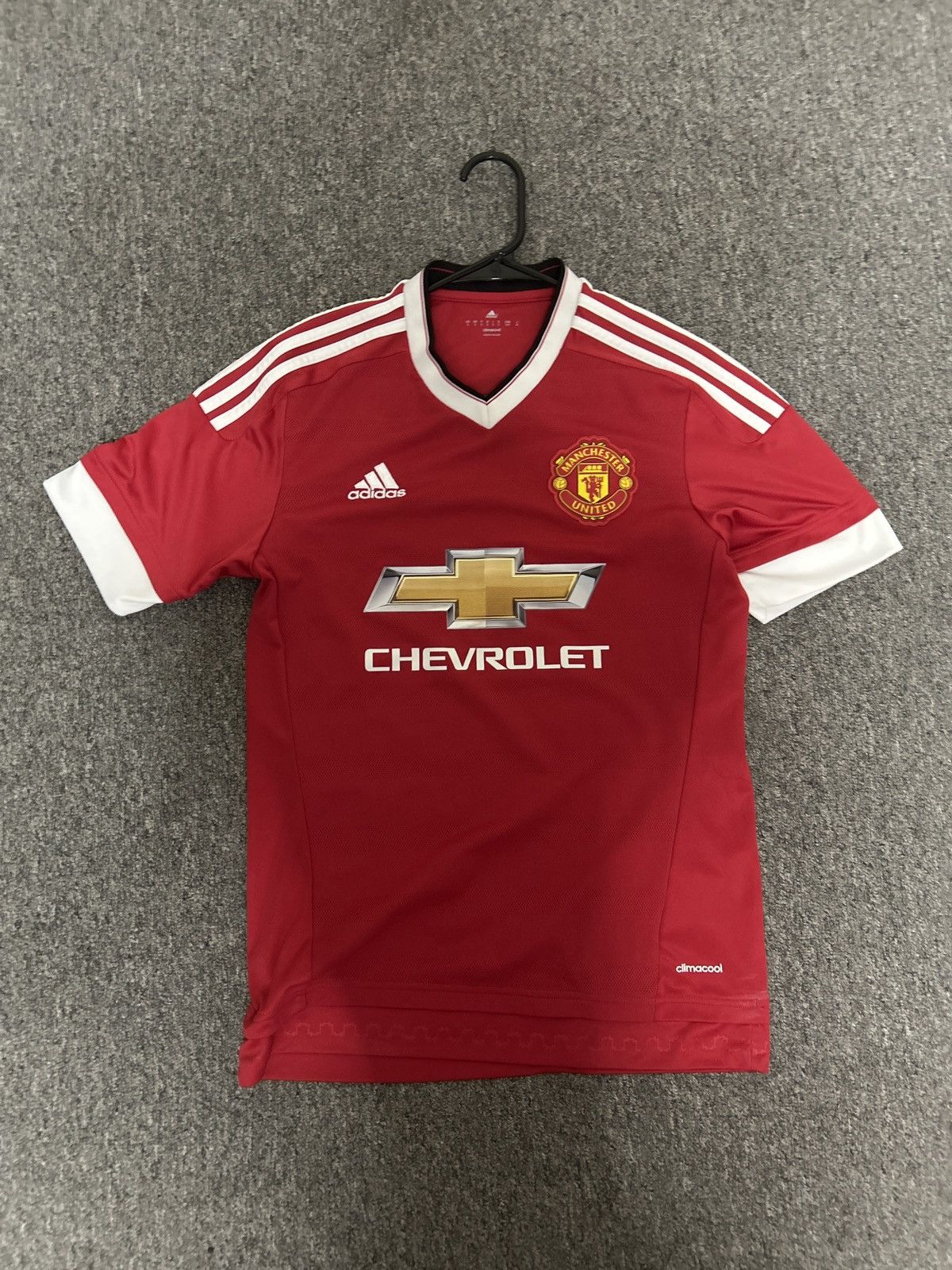 Adidas Manchester united jersey Size US S / EU 44-46 / 1 - 1 Thumbnail