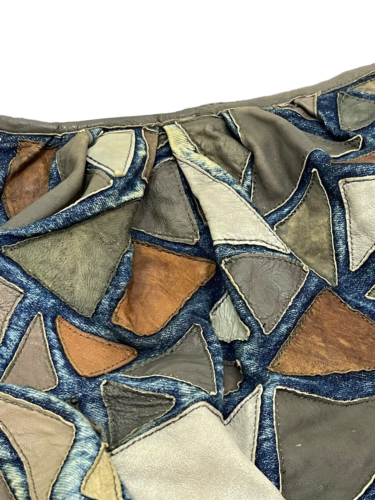 Japanese Brand Patchwork Leather x Denim Handmade Custom Messenger Bag 2🟩 Size ONE SIZE - 12 Thumbnail
