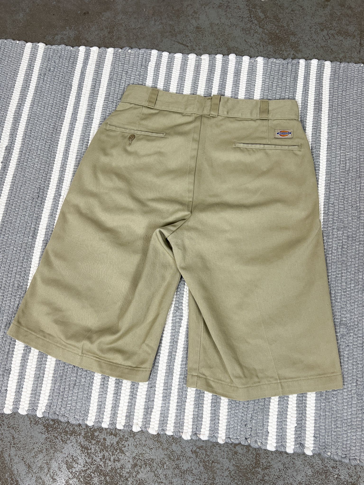 Dickies Vintage Dickies Loose Fit Shorts Size US 30 / EU 46 - 2 Thumbnail