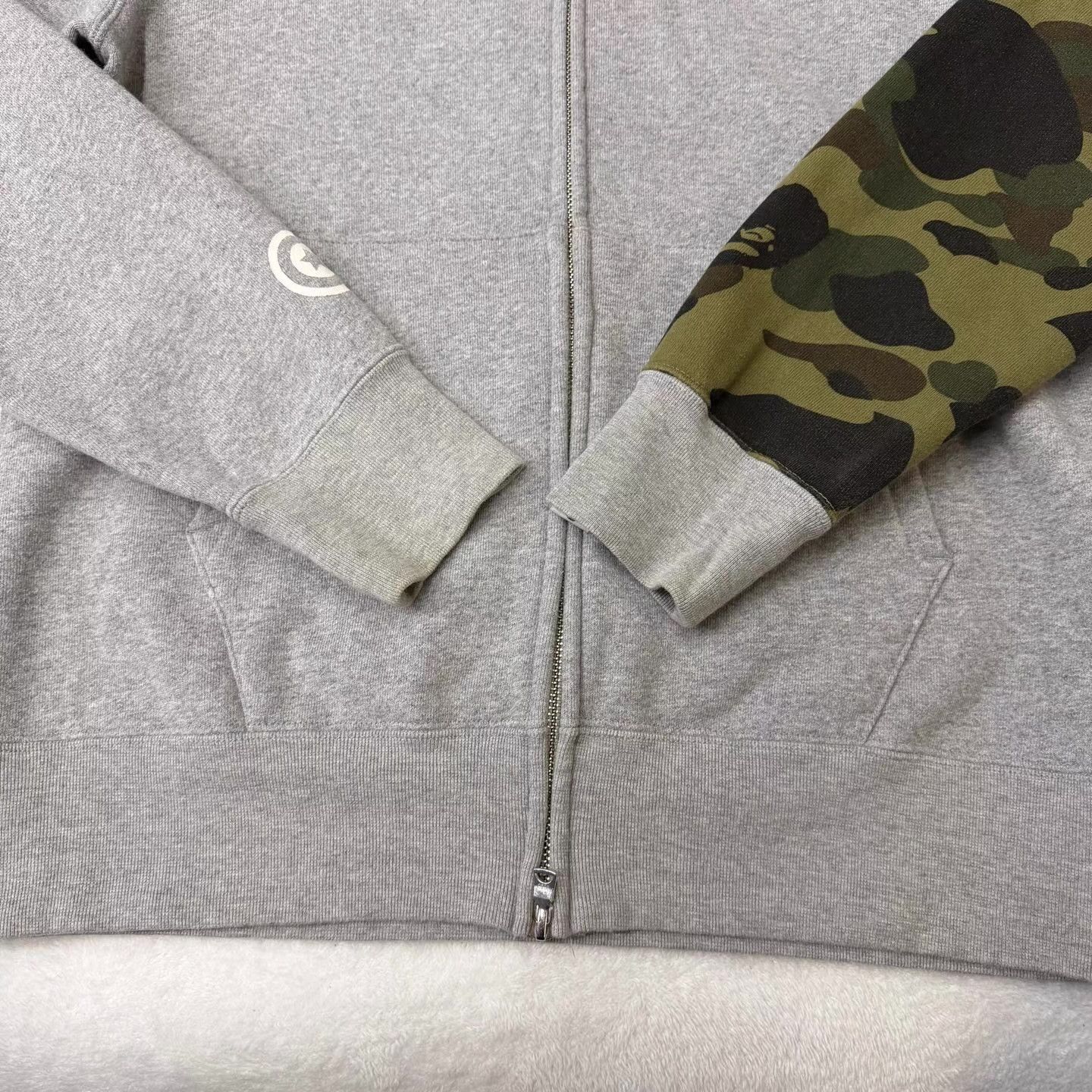Bape BAPE Grey Green Camo Geometric Zip Shark Jacket Q10 Size US M / EU 48-50 / 2 - 2 Thumbnail